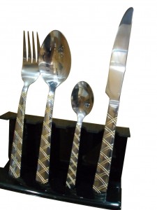 High Quality Hot Sale Stainless Steel Dinner Cutlery Set No. Bg1513