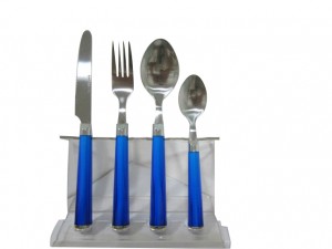 Stainless Steel Dinner Cutlery Set with Colorful Plastic Handle No. P07