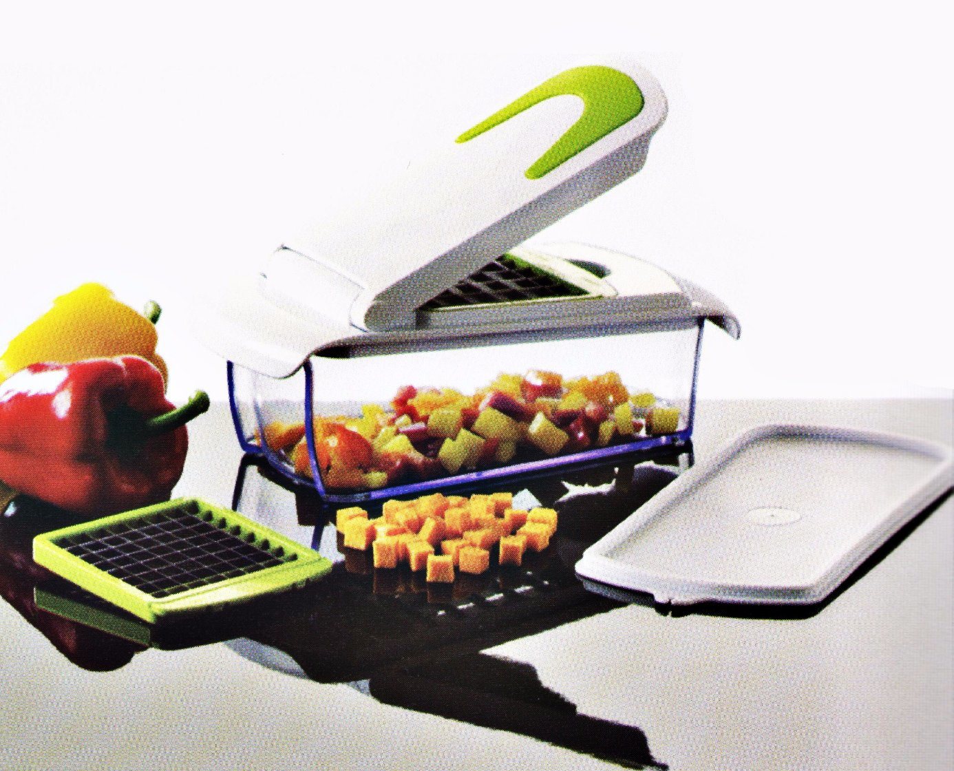 Multi-Functional Plastic Food Processor Vegetable Chopper Food Machine Cg057