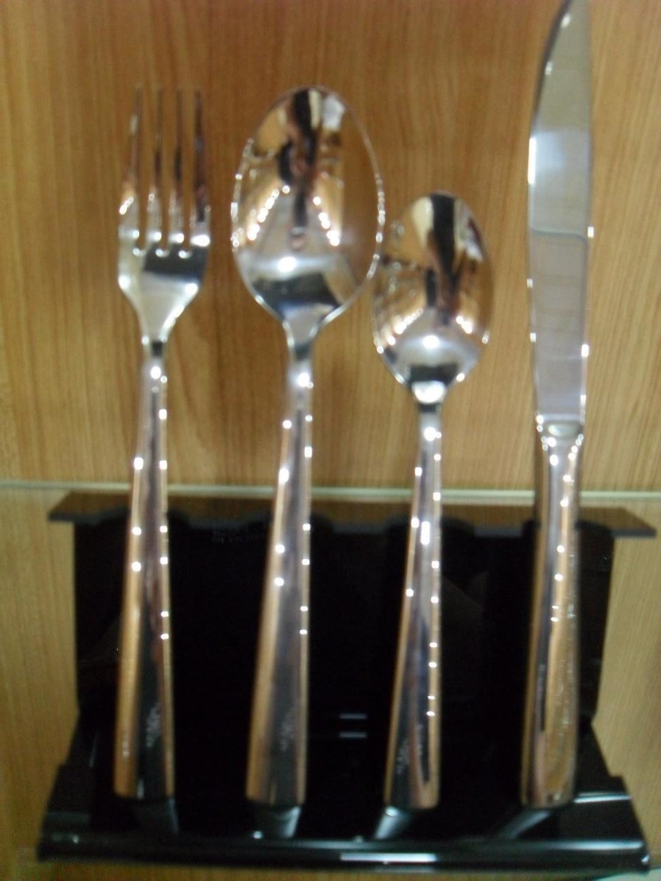 Manufacturer of Non-Stick Cookware -
 High Quality Hot Sale Stainless Steel Dinner Cutlery Set No. Bg1514 – Long Prosper