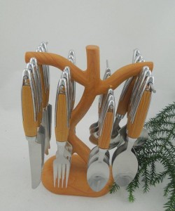 24PCS Stainless Steel Cutlery Set with Wooden Handle No. CT24-B02