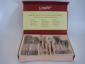 https://www.gzprosperltd.com/36-piece-stainless-steel-mirror-polish-tableware-cutlery-flatware.html